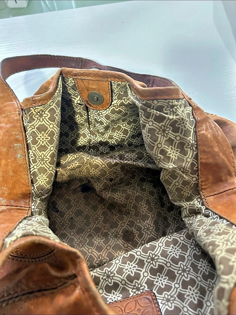 Fossil Brown Leather Shoulder Bag - Picture 7 of 7